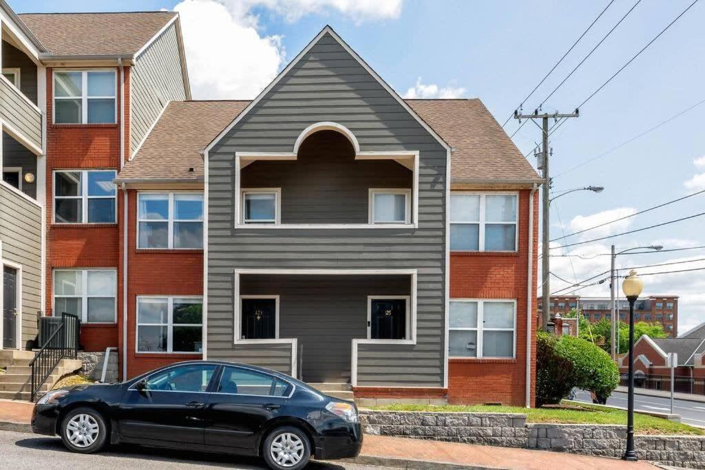 Walk To Broadway Charming Modern Historic Townhome Nashville Exterior photo